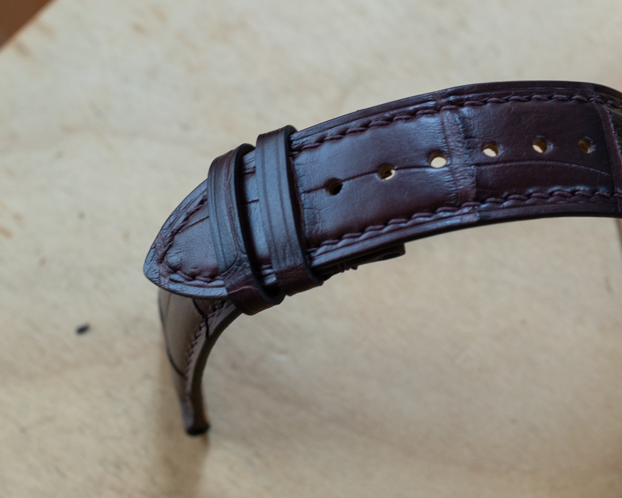 Dark Brown Alligator Padding Strap