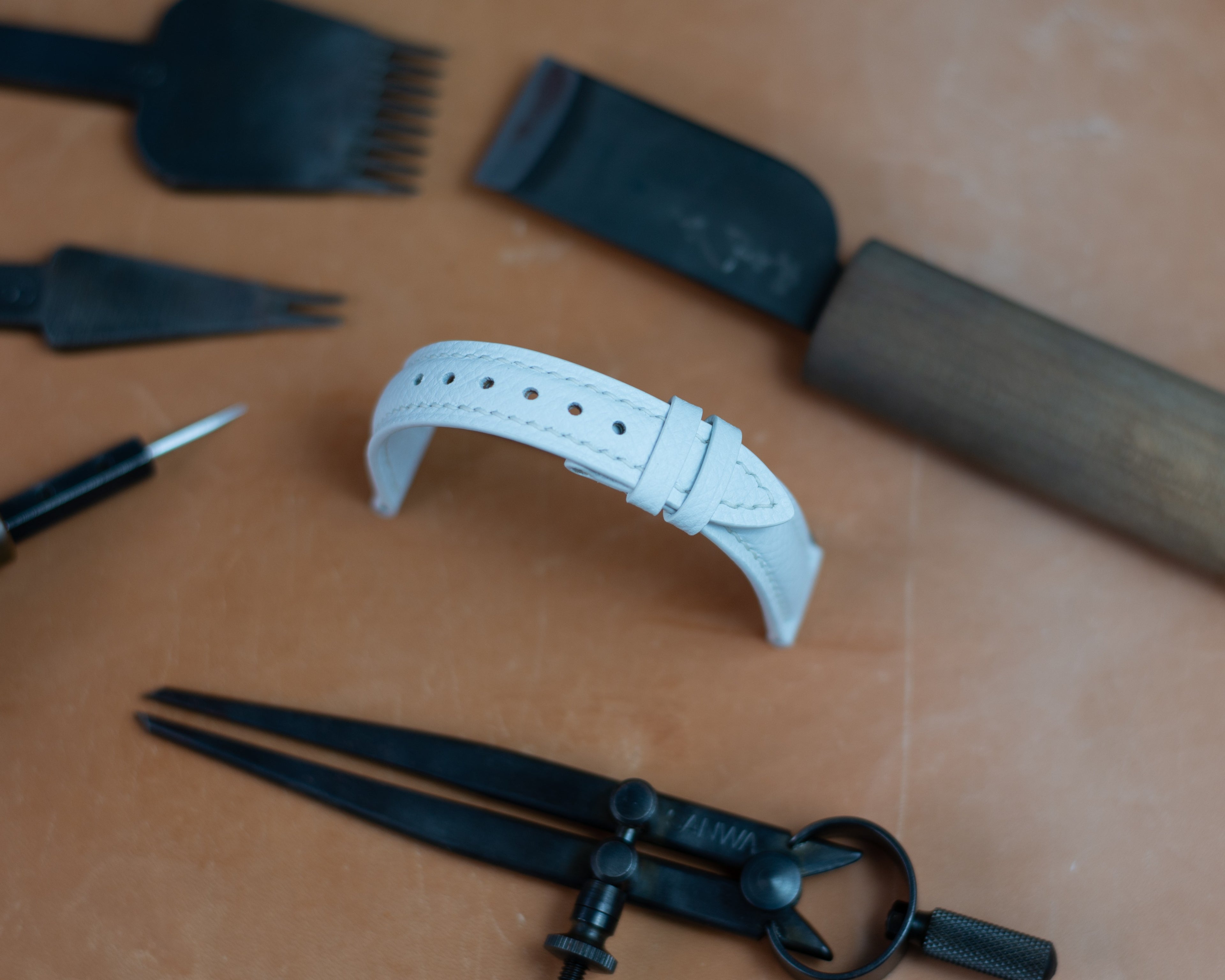 White Epsom Padding Strap