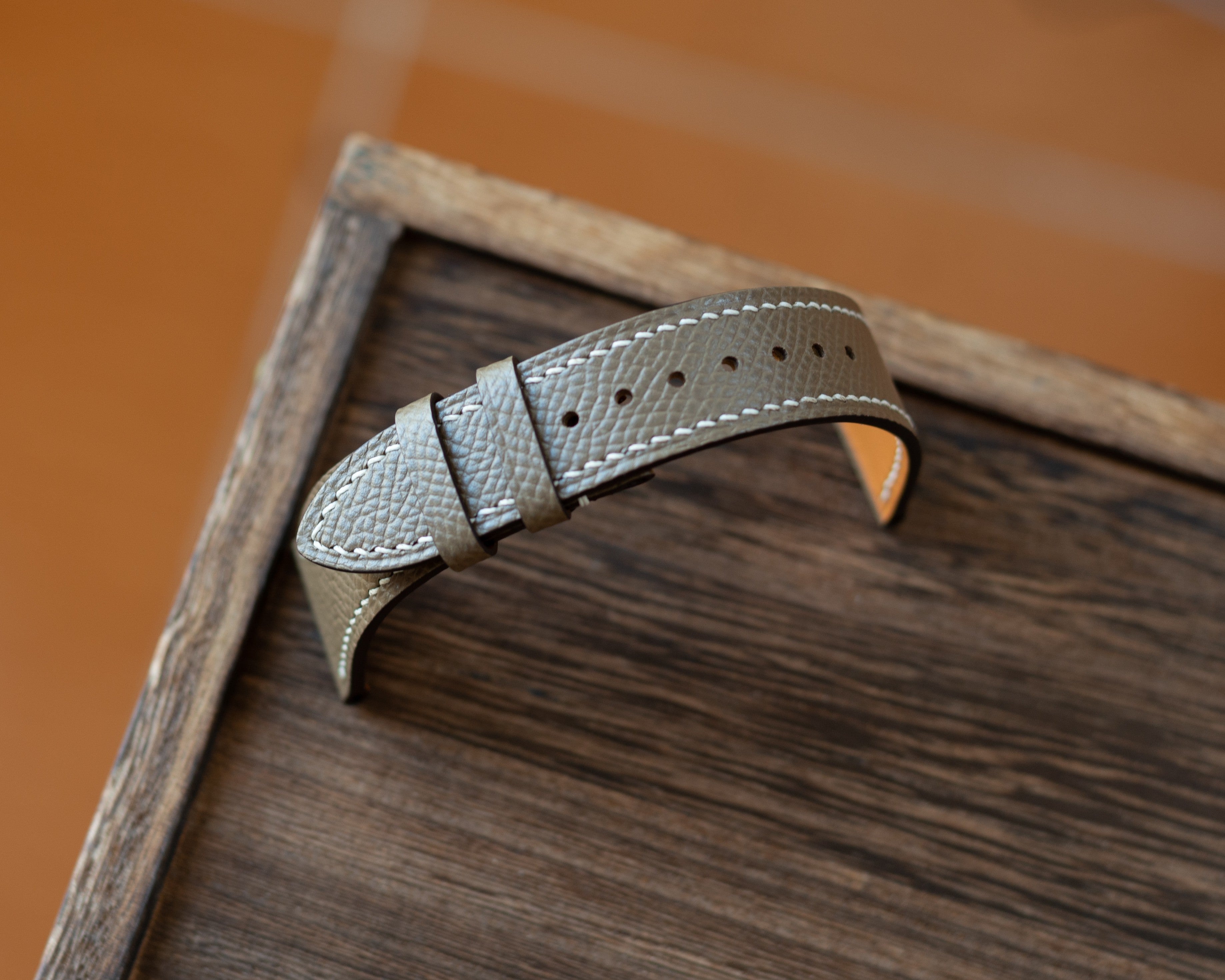 Etoupe Epsom Slim Strap