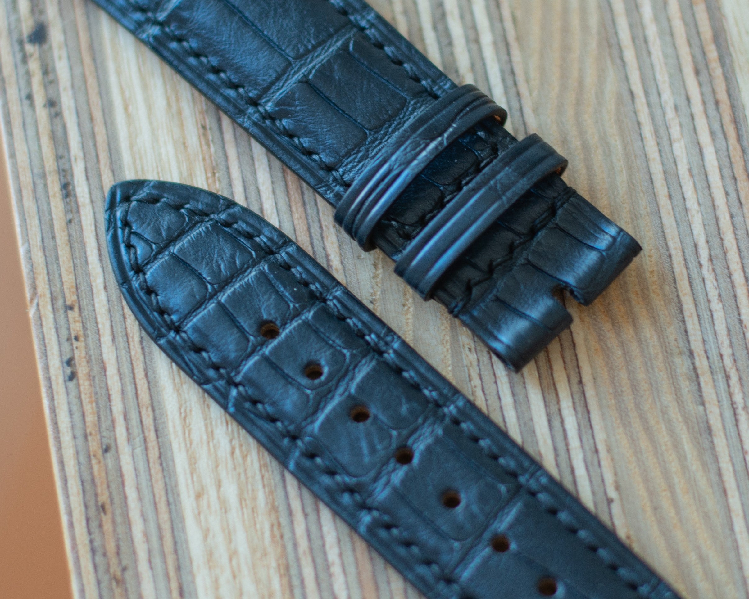 Black Alligator Padding Strap